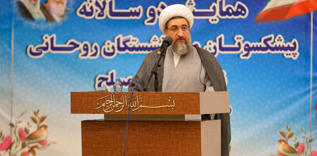 امام جمعه تبریز: ثمرات حضور روحانیت در نیروهای مسلح محدود به دوران جنگ نیست